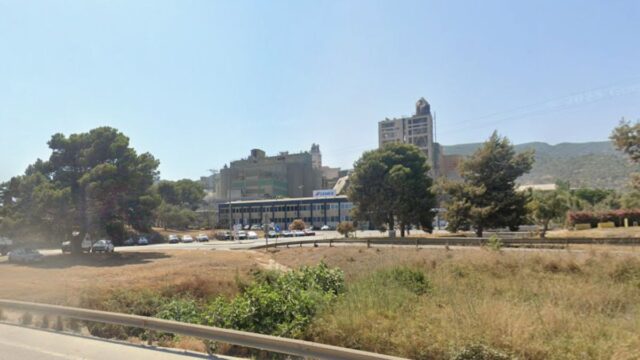 Imatge de la cementera Cemex, empresa on s'ha produït l'accident laboral (Alcanar)