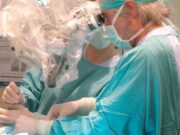 Microcirurgia en tumors cerebrals: equilibri entre radicalitat i preservació funcional